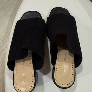 Adrienne Vittadini Textured stretch cloth mules